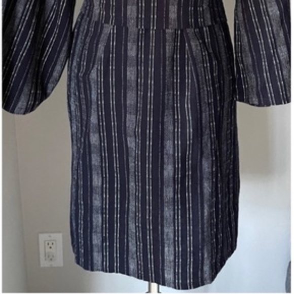 Brand New BCBGMaxAzria Light Stripe Wrap Jacket - Picture 6 of 9